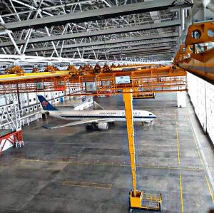 北京大興GAMECO機(jī)庫飛機(jī)升降平臺及起重機(jī)
